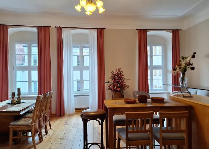 Stadtpalais Romantik-Suite 3 Zimmer Maximal 6 Personen