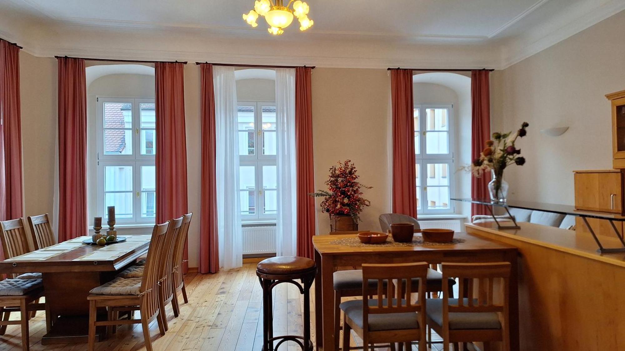 Stadtpalais Romantik-suite 3 Maximal 6 Personen