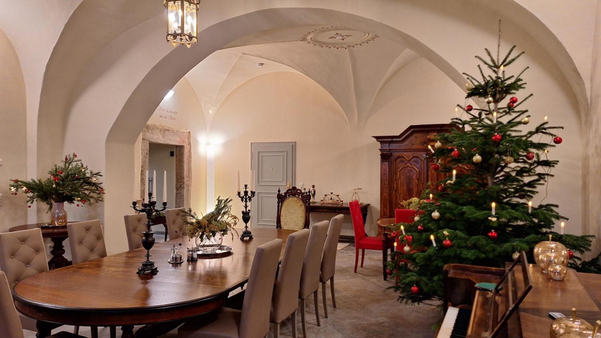 Stadtpalais Romantik-suite 3 Maximal 6 Personen Apartment