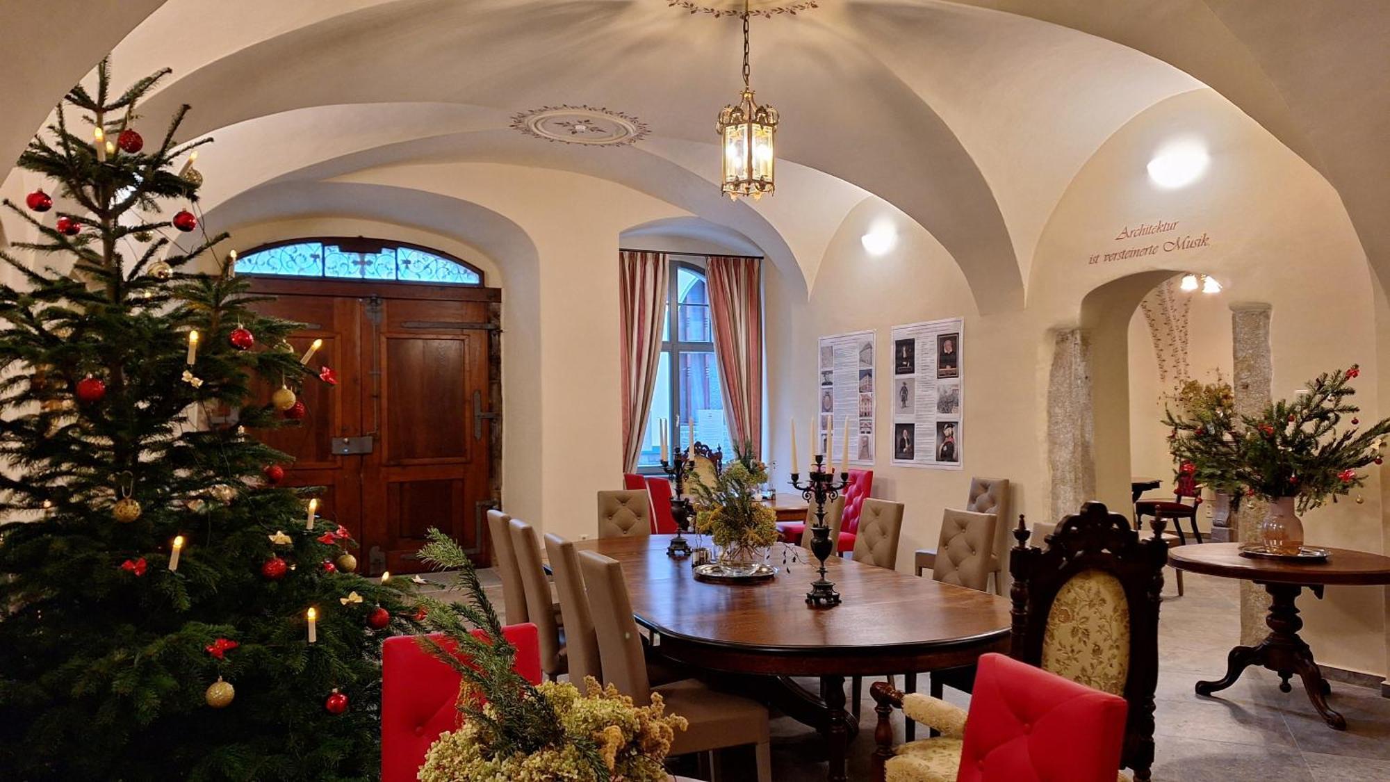 Appartement Stadtpalais Romantik-suite 3 Maximal 6 Personen