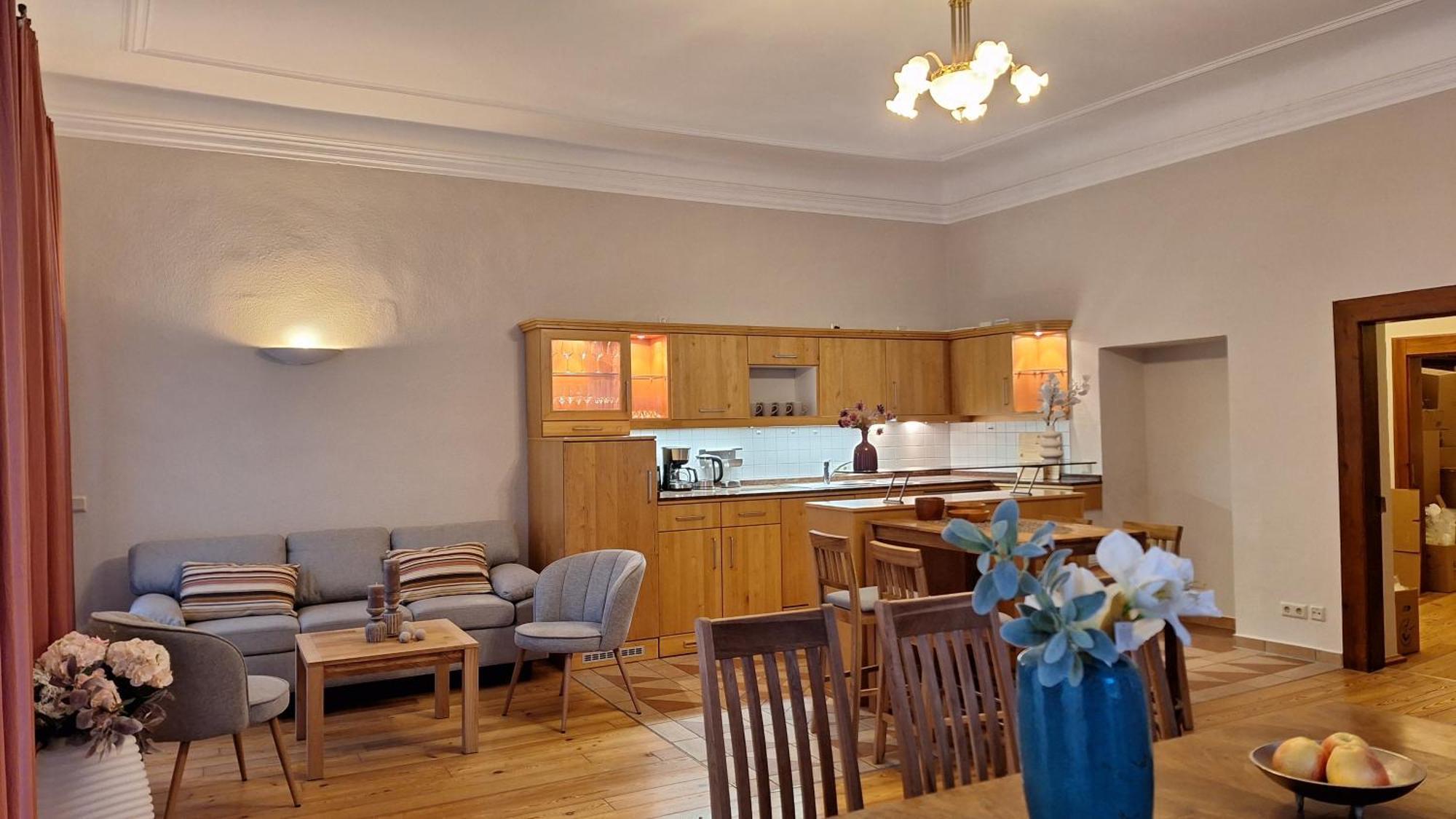 Apartment Stadtpalais Romantik-suite 3 Maximal 6 Personen Bautzen