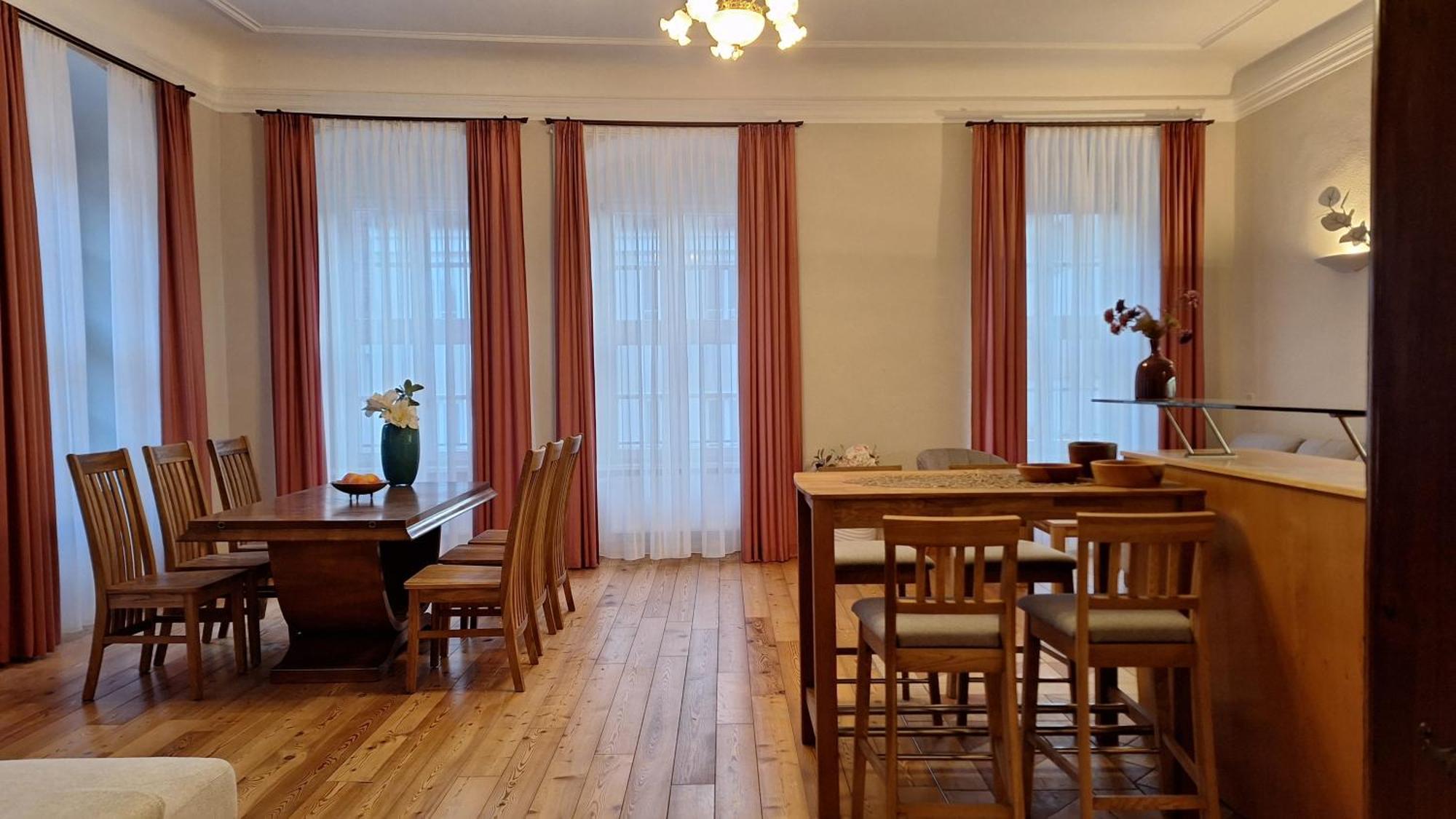 Apartment Stadtpalais Romantik-suite 3 Maximal 6 Personen *